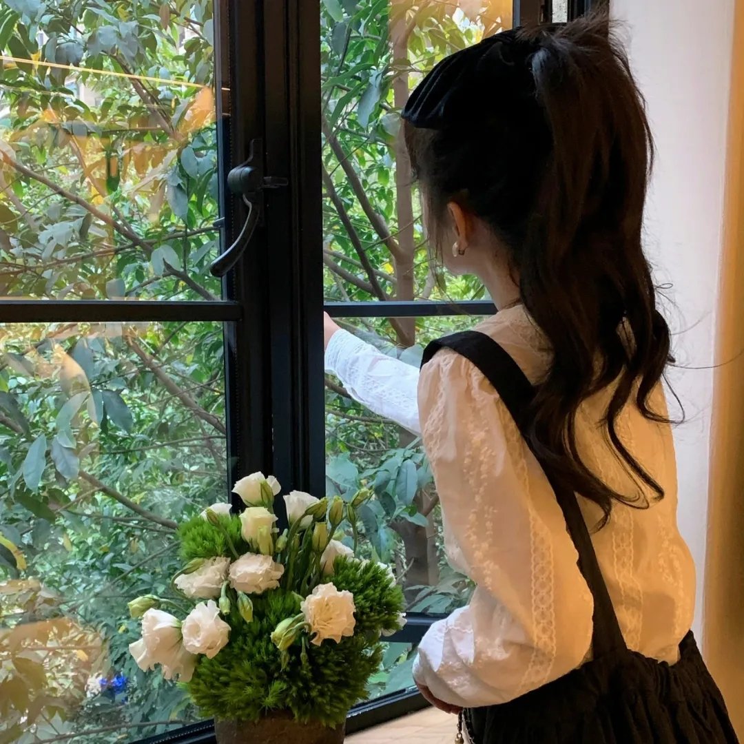 不良影响：小网红大黑幕 封面