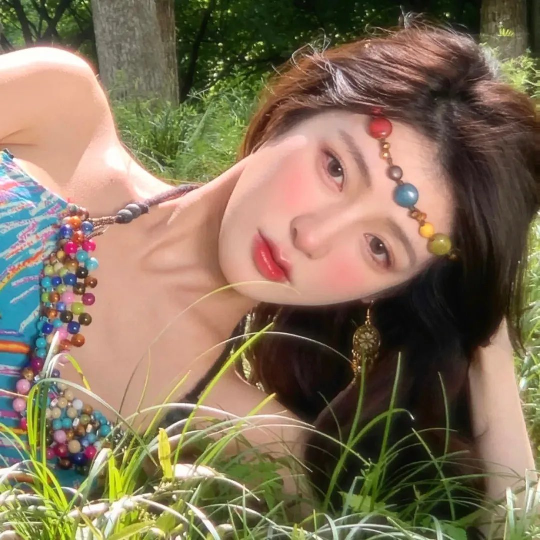 日本的西多妮 封面