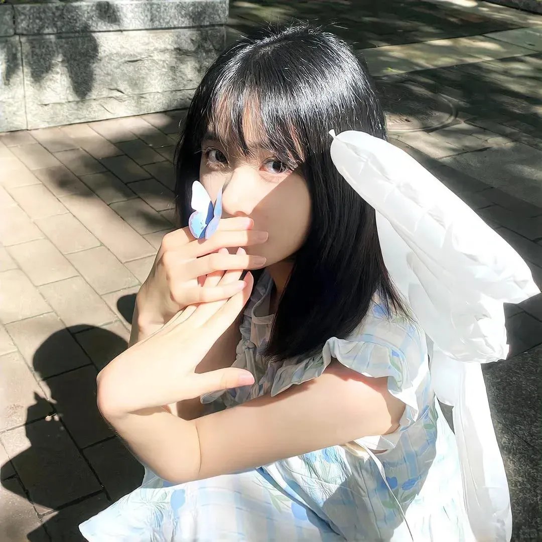 华生 封面